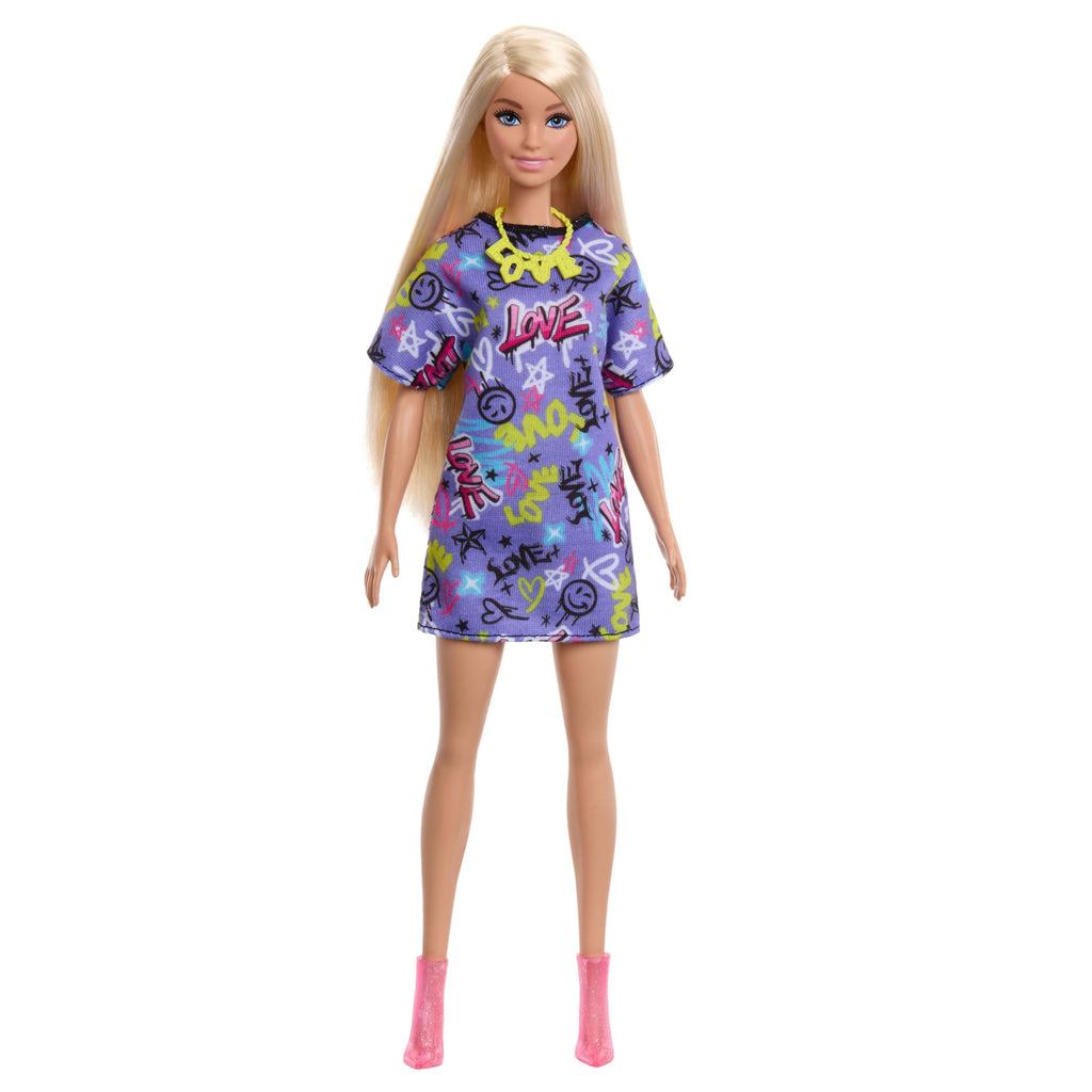 Parti Elbiseleri Ve Çantalar Dahil Kıyafetleri Ve Aksesuarlarıyla Barbie Bebek (3 Farklı Kombin)