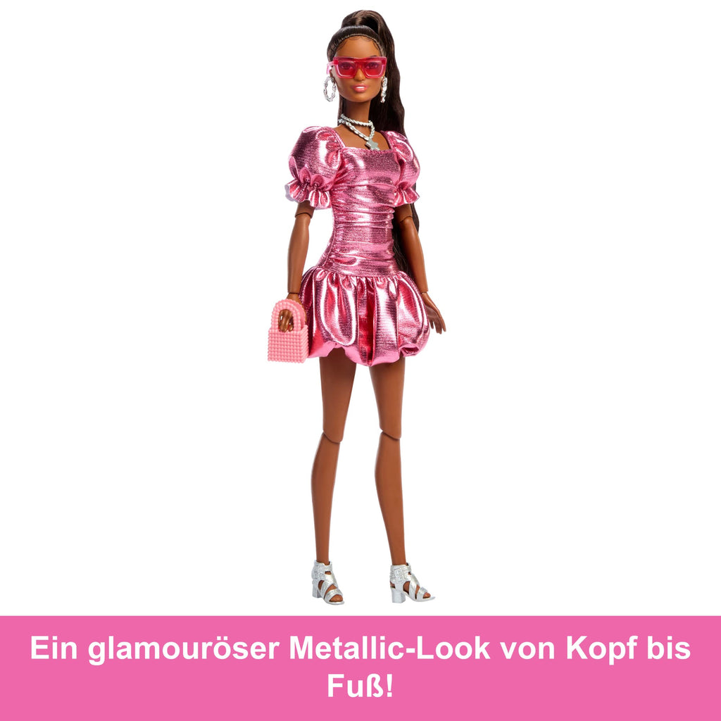 Barbie Deluxe Style-Modepuppe #6 in Korallfarbenem Metallic-Kleid Mit Ballonförmigem Saum Und Silbernen Accessoires