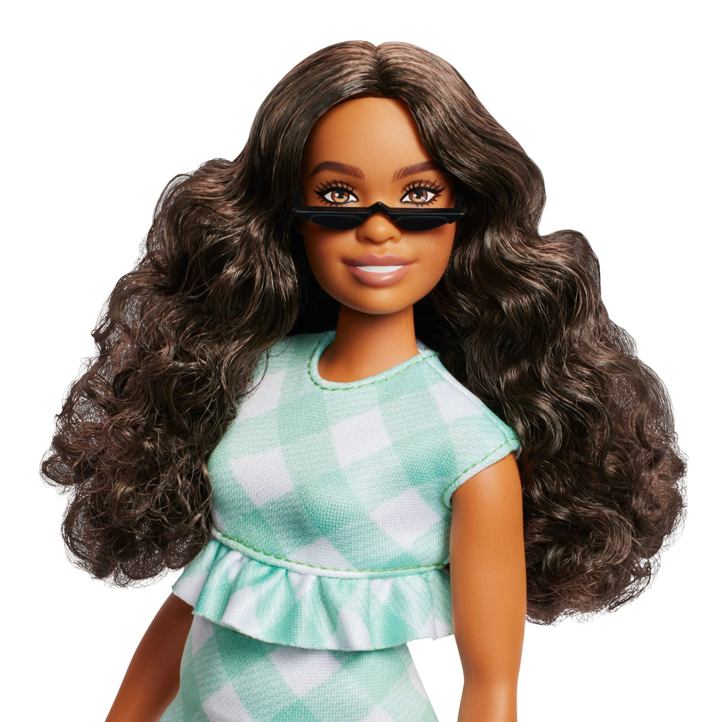 Barbie Fashionistas Lalka #240 Brązowe włosy i sukienka zielona kratka Zabawka 3+