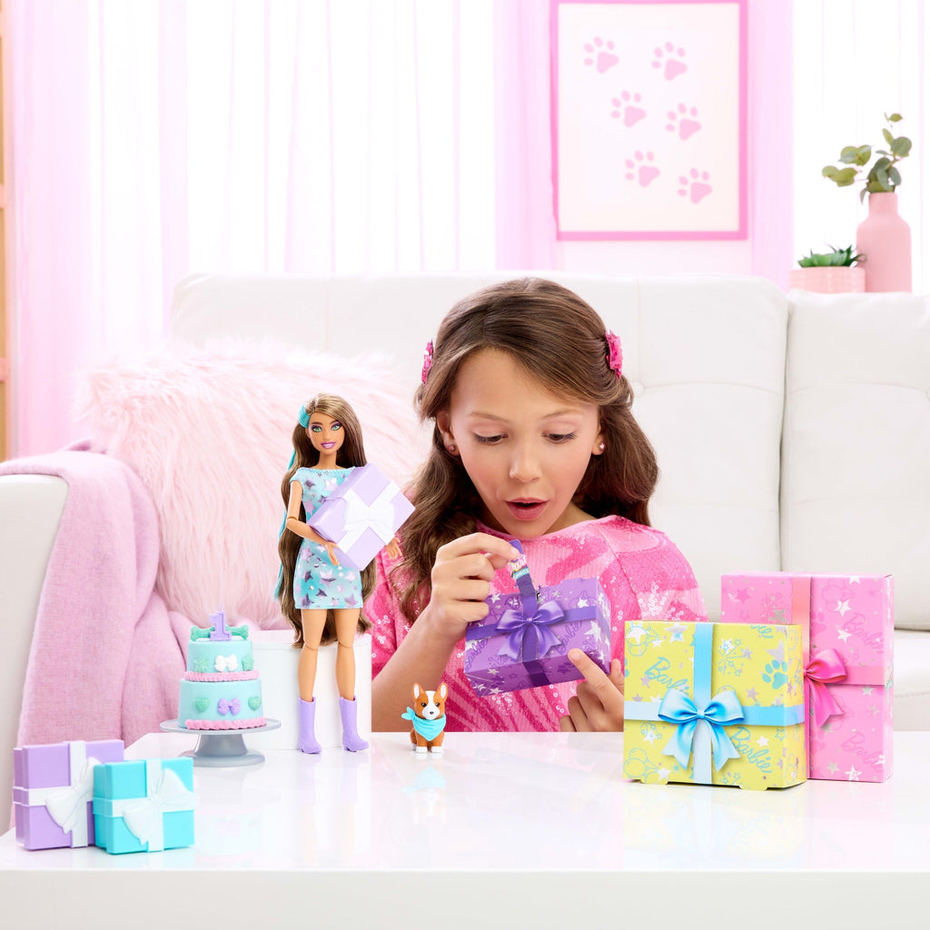 Conjunto De Juego Estrellas De Fiesta De Barbie Party Unboxed De La Serie Cumpleaños De Mascotas Con Muñeca Y Accesorios, 10 Sorpresas