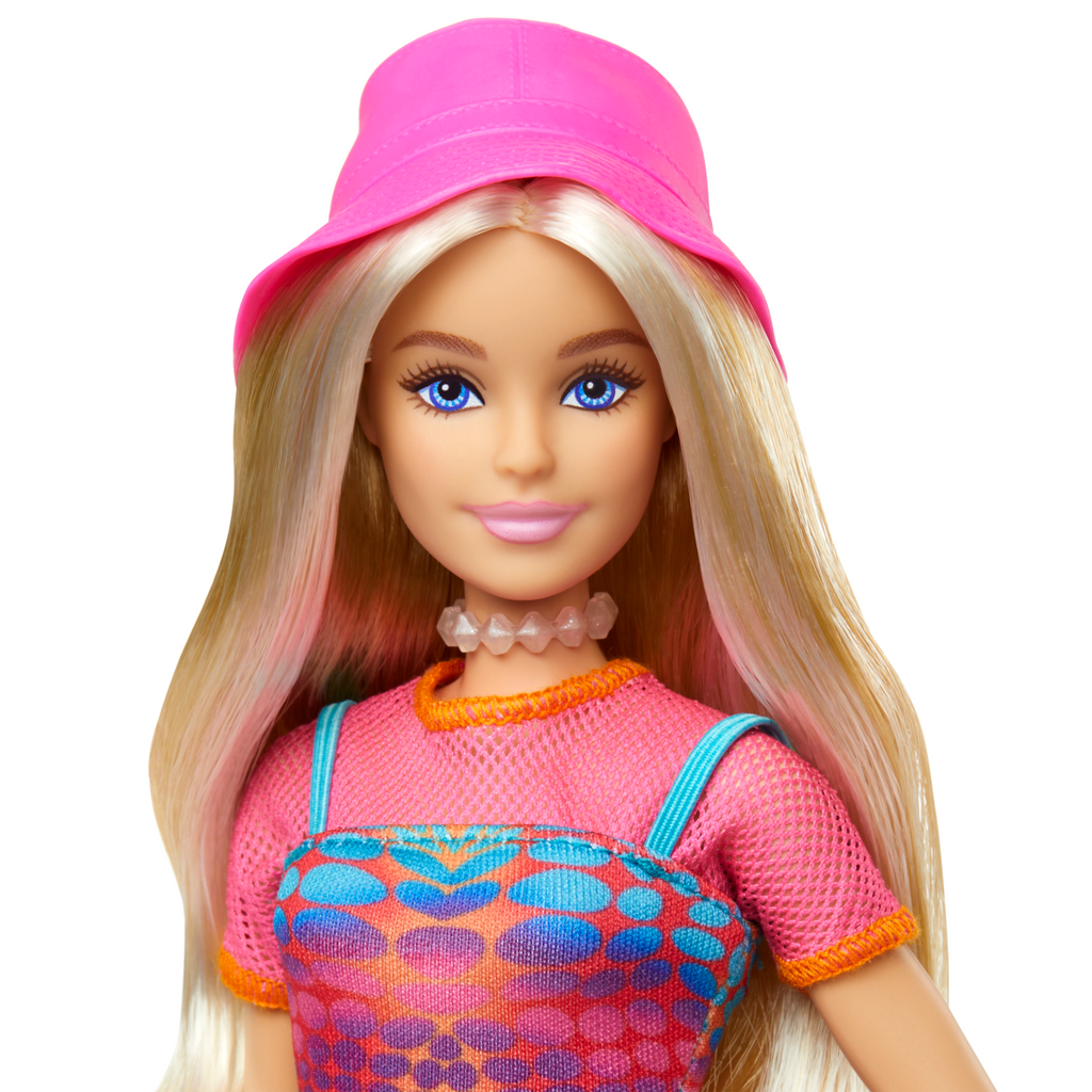 Sarı Saçlı Bebek, Giysi, Seyahat Aksesuarları Ve Yiyeceklerle Barbie Dünyayı Geziyoruz İtalya Macerası Seti