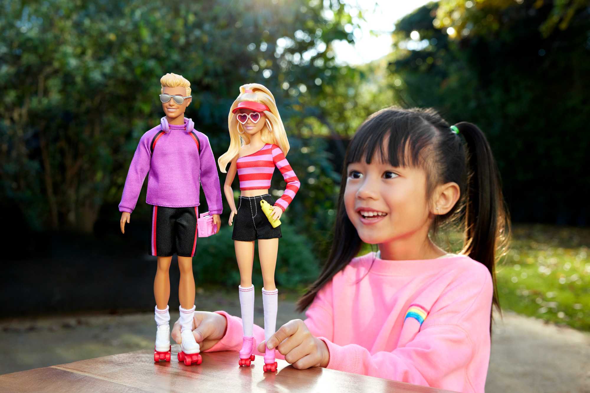 Barbie & Ken 65. Yıl 2'Li Parti Bebekler Ve 6 Aksesuarlı Set, Paten Teması, 65. Yıl Dönümü