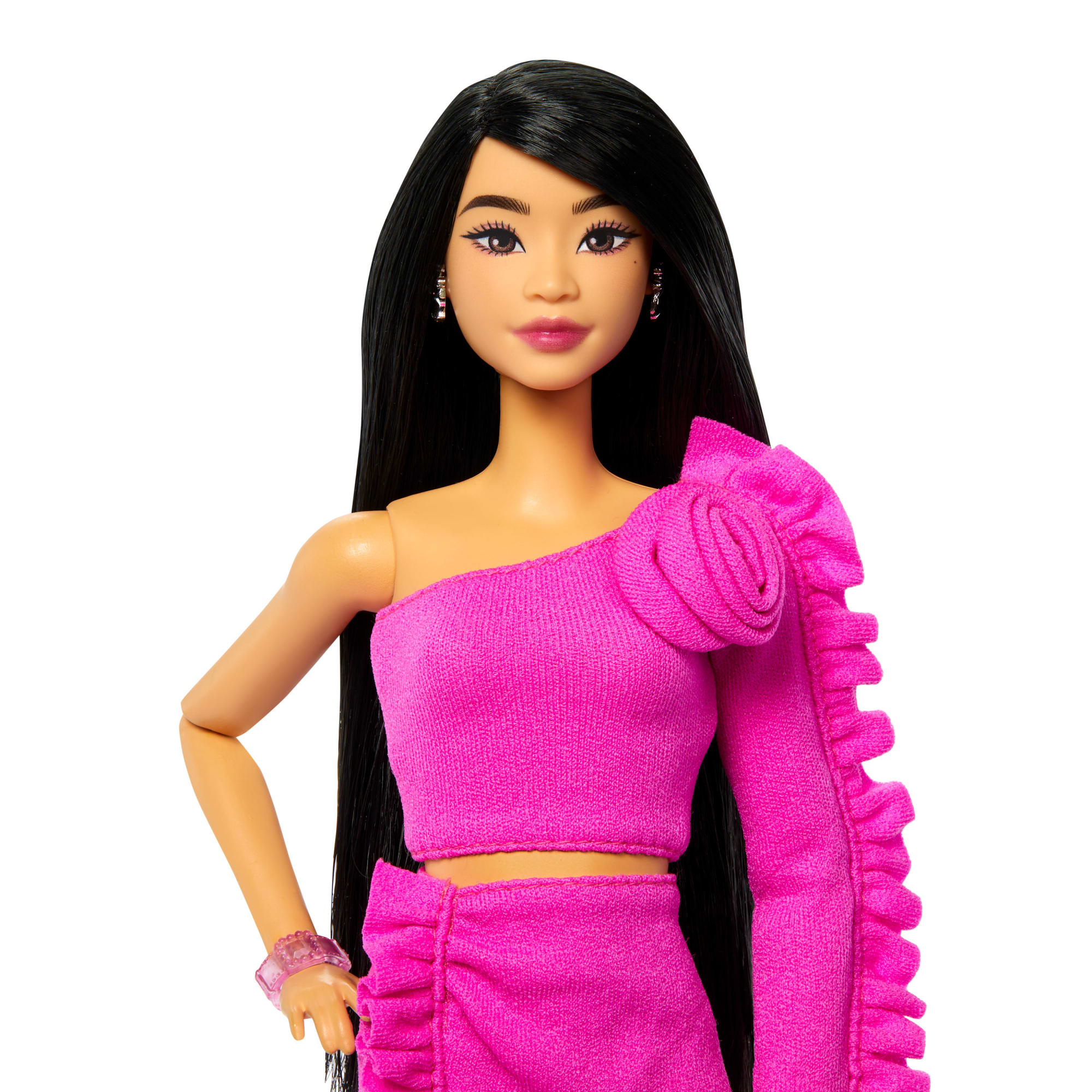 Klasik Barbie Tarzındaki Pembe Bluz Ve Etek Takımıyla Protez Bacaklı Ve Siyah Saçlı Barbie Stil İkonu Bebek (2)