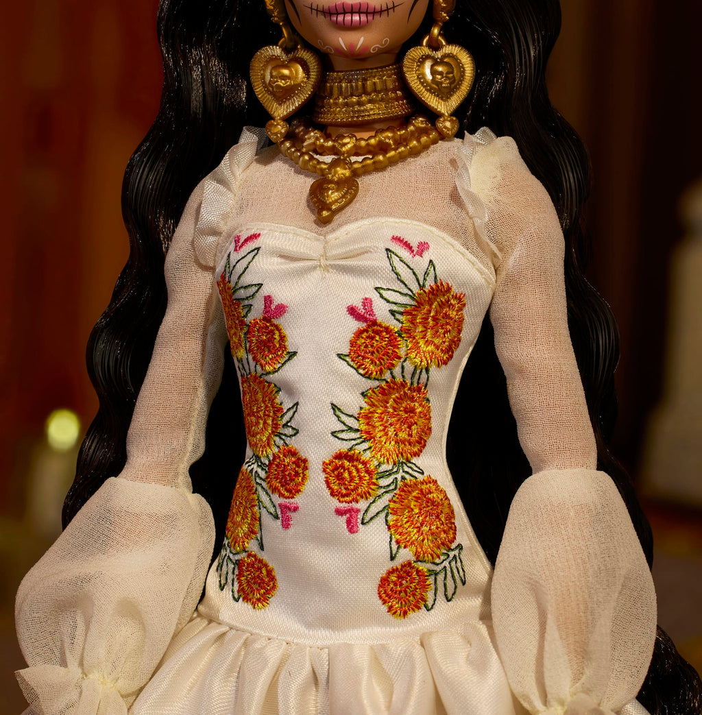 Muñeca Barbie Coleccionable De La Colección Día De Muertos 2025 De Barbie Signature Con Un Traje Color Crema Con Volantes