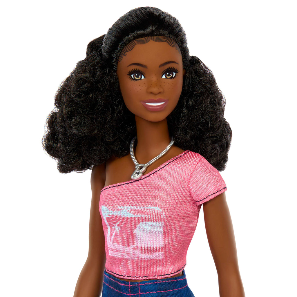 Barbie Plażowi Detektywi Barbie Brooklyn Lalka podstawowa Zabawka filmowa 3+