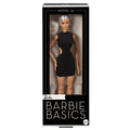 Muñeca De Coleccionista Barbie Basics Modelo 02 Con Pelo Rubio, Vestido Negro Y Botas De Gladiador
