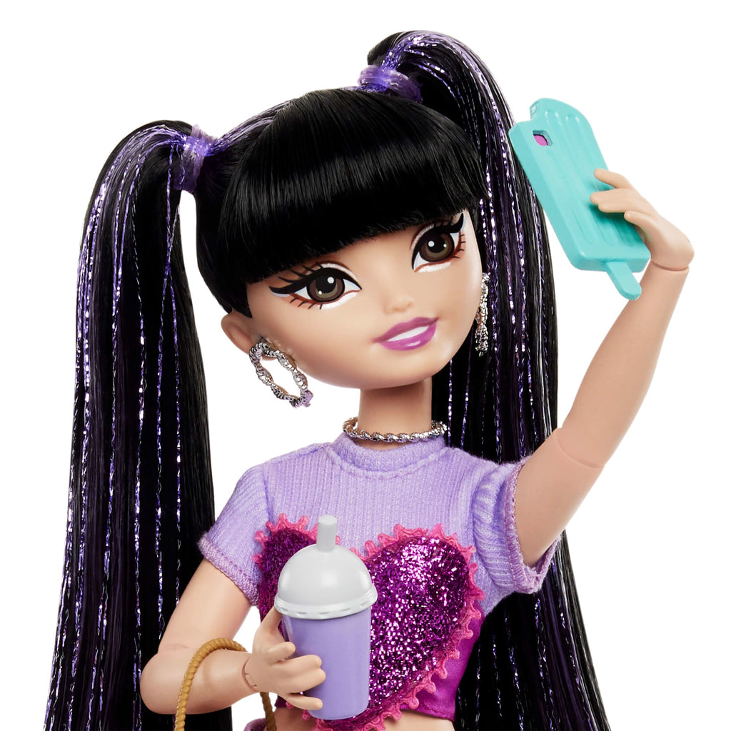 Barbie Dream Besties Barbie Renee Κούκλα Με 11 Αξεσουάρ Με Θέμα Το Φαγητό