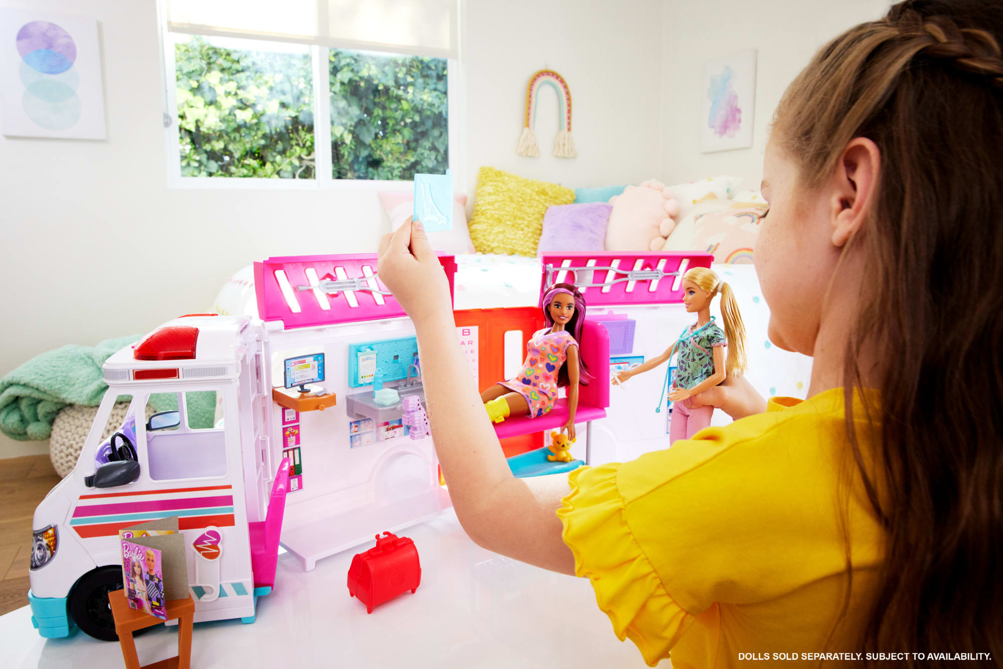 Barbie-Véhicule Médical-Coffret Ambulance Et Clinique Et Accessoires