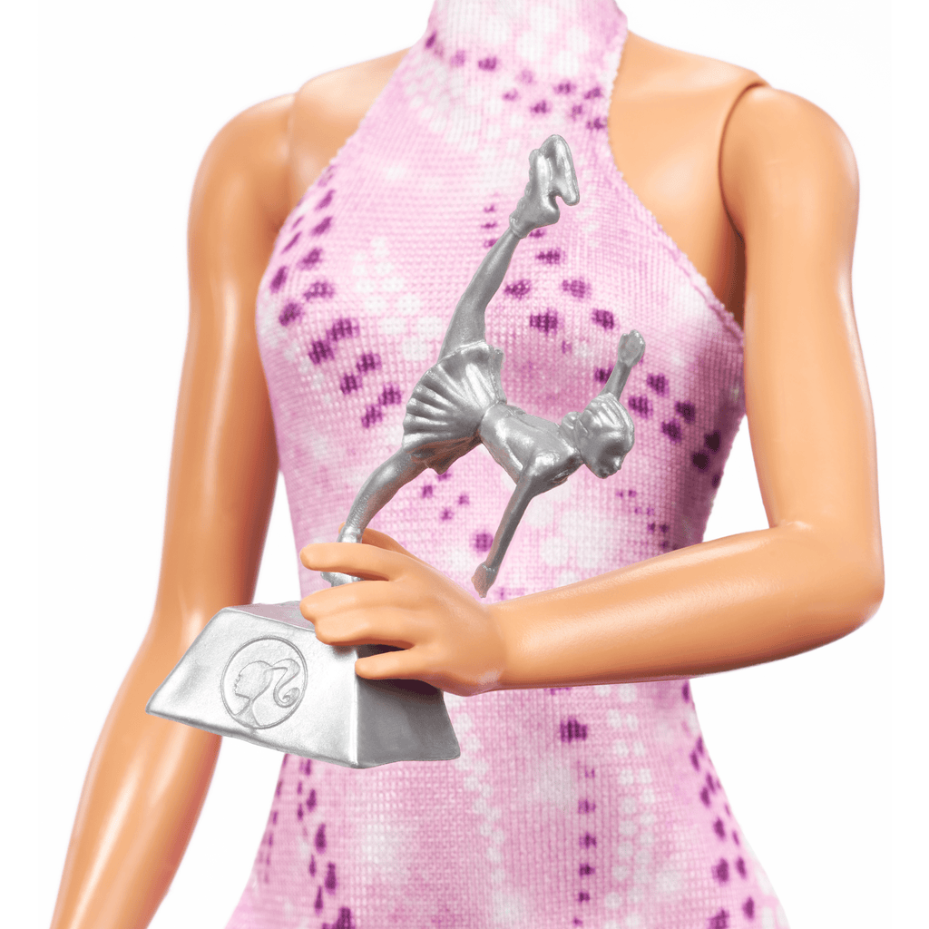 Barbie Beroepenfiguur Kunstschaatsster En Accessoires, Brunette In Verwijderbaar Schaatspak Met Beker
