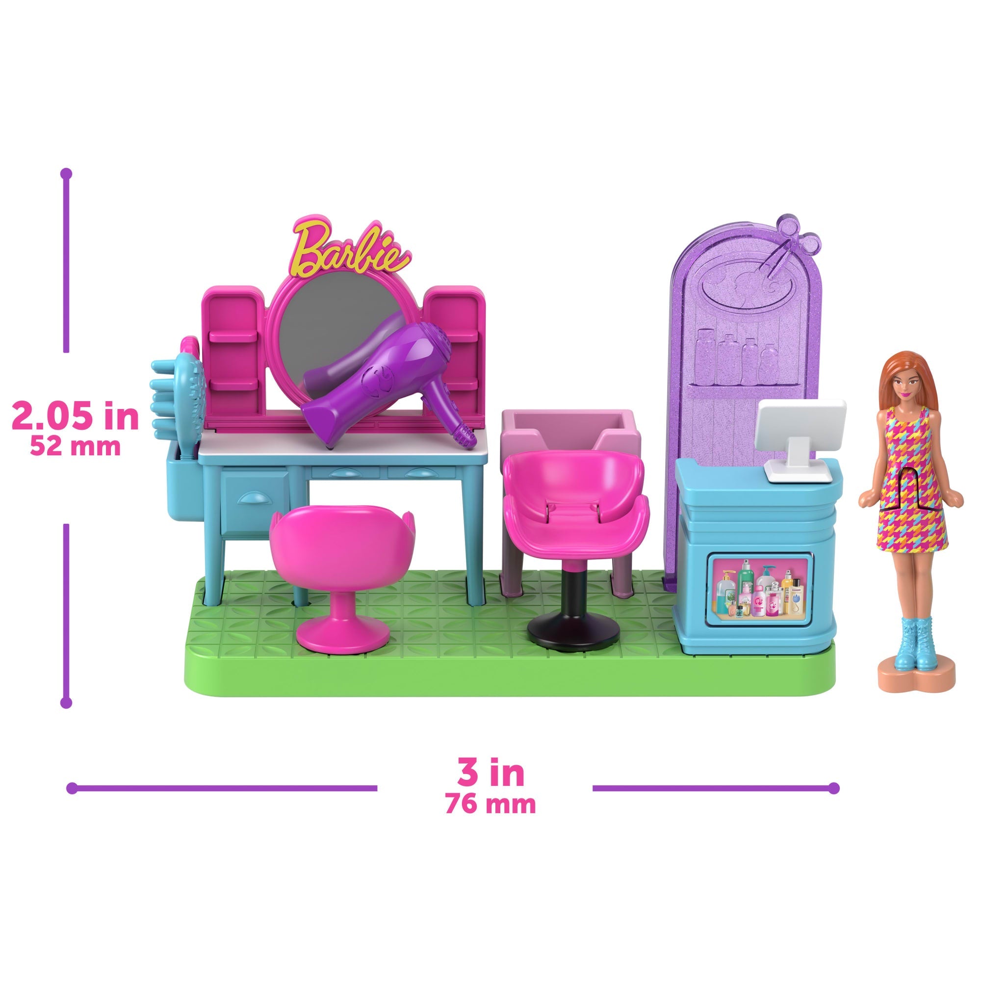Conjunto De Juego Mini Barbieland De Barbie Con Una Casa Dreamhouse Y 3 Conjuntos De Juego, 4 Muñecas De 3,81Cm, Muebles Y Accesorios
