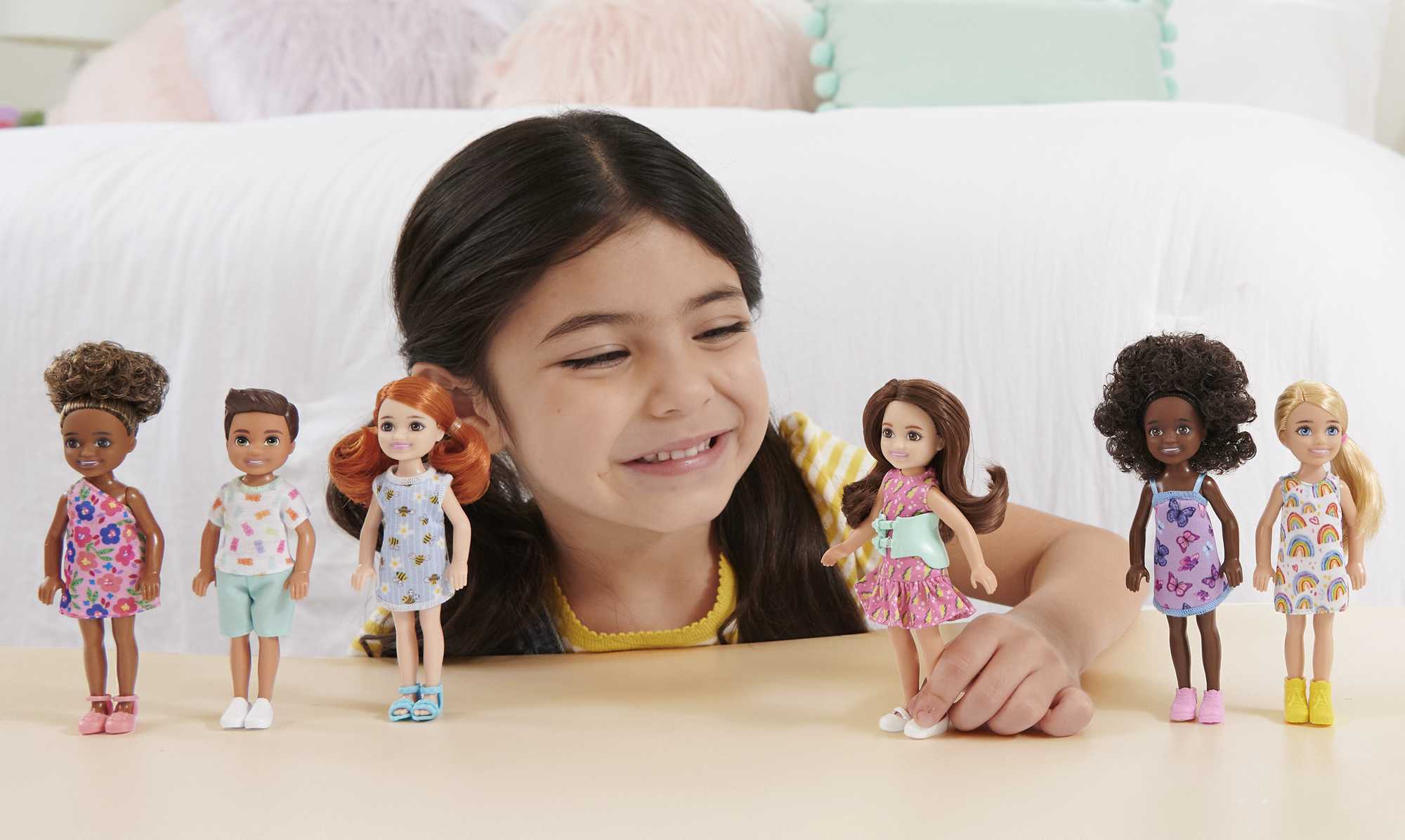 Barbie Muñeca Chelsea, Modelos Surtidos (Mattel Dwj33)