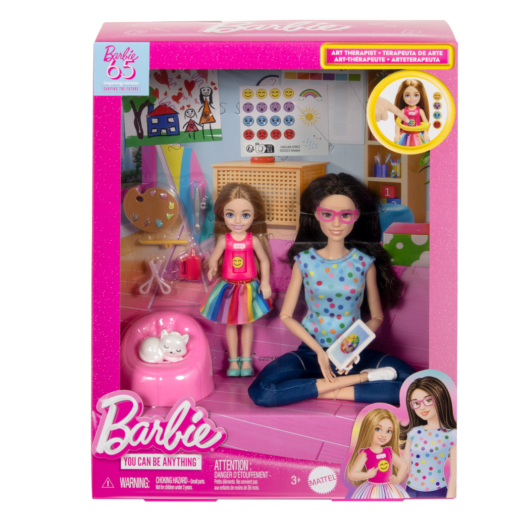 Barbie & Chelsea Δασκάλα Καλλιτεχνικών Με 2 Κούκλες, Κατοικίδιο & Αξεσουάρ, Μπλουζάκι Με Περιστρεφόμενη Φατσούλα