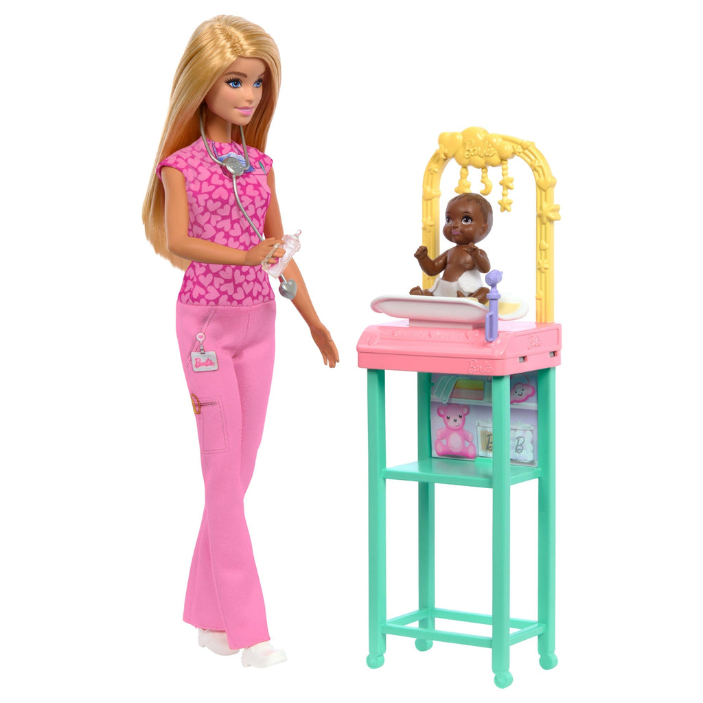 Barbie Babydokter Pop Met Blonde Modepop, 1 Babypop, Meubels En Accessoires