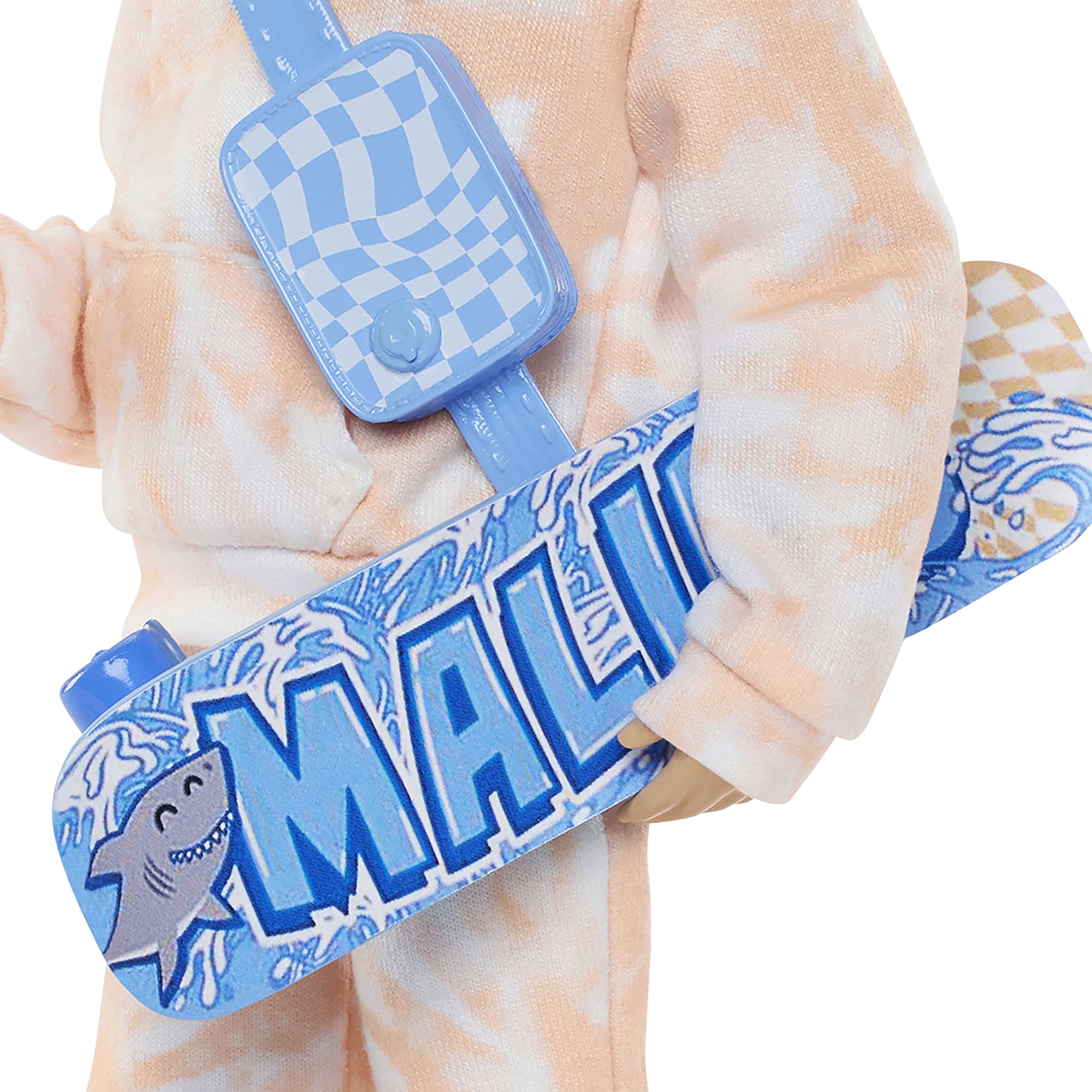 Muñeco De Moda Ken De Barbie Dream Besties Con 9 Accesorios Temáticos De Verano Y Monopatín