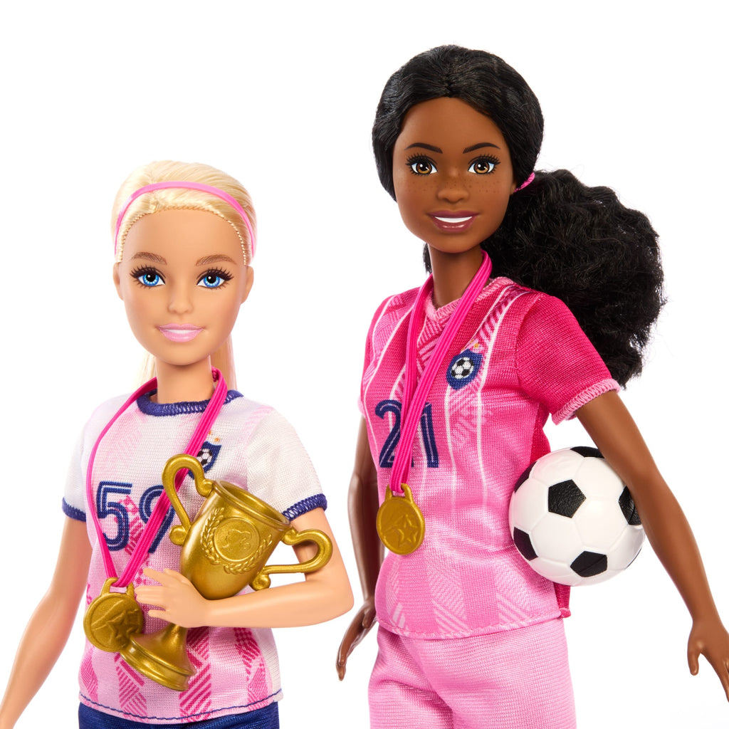 Conjunto De Juego De Futbolistas De Barbie Con 2 Muñecas Y 15 Accesorios, Que Incluyen 2 Porterías, 2 Balones De Fútbol Y Mucho Más