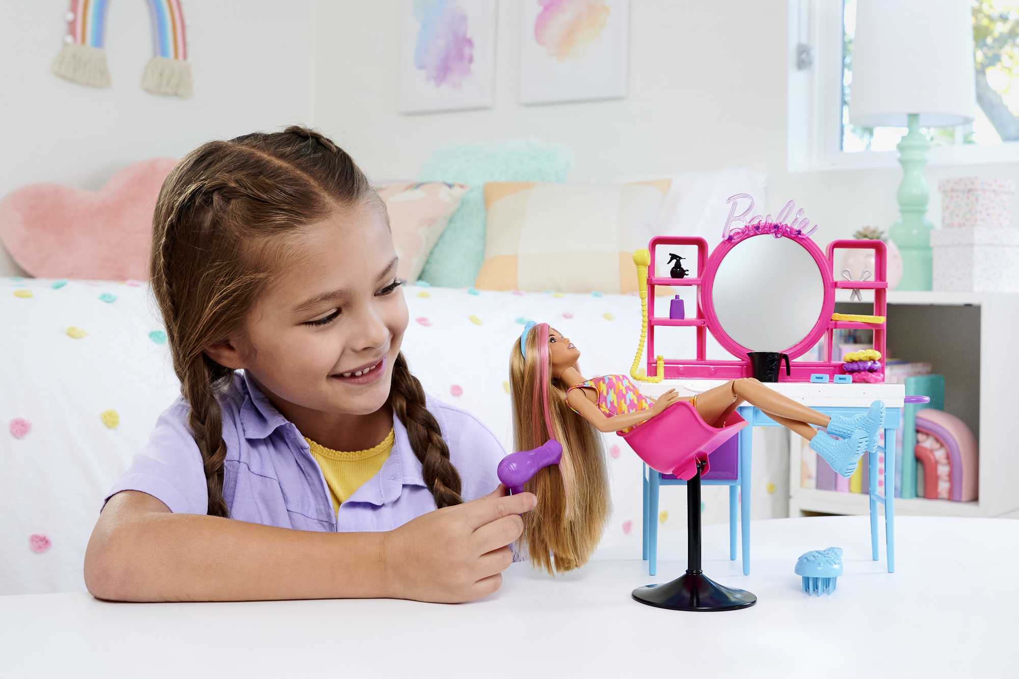 Barbie Muhteşem Kuaför Oyun Seti